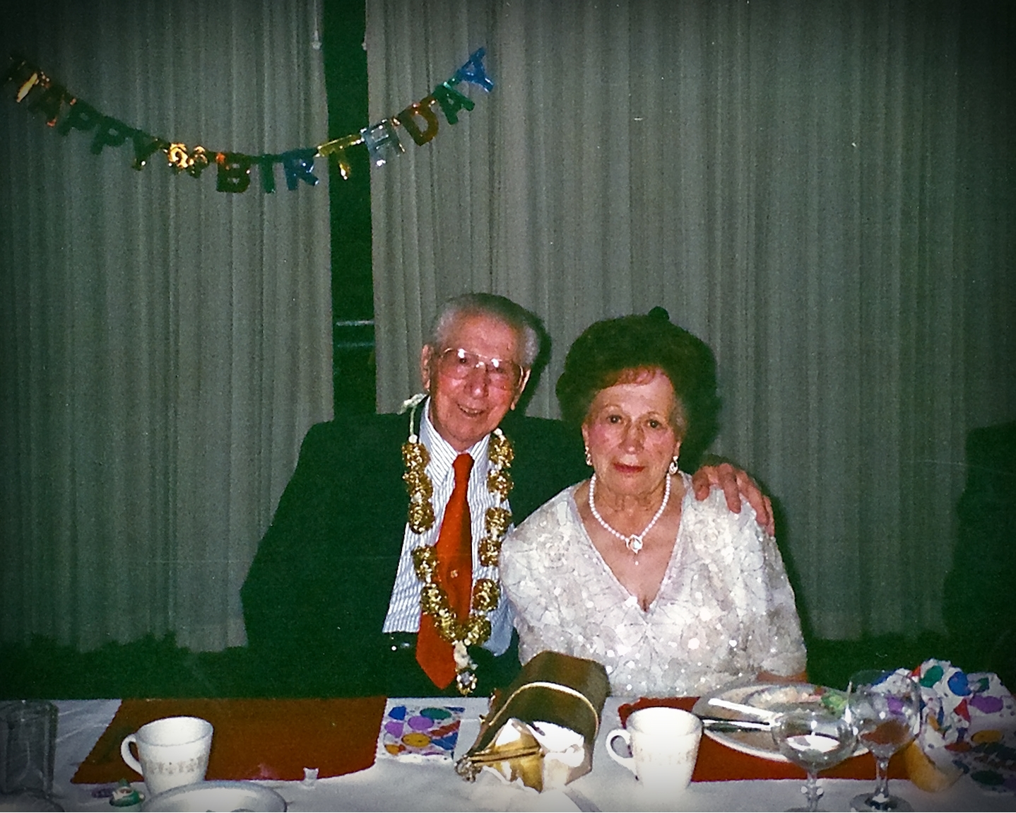 Grandpa\'s 90th birthday 1996 (7)